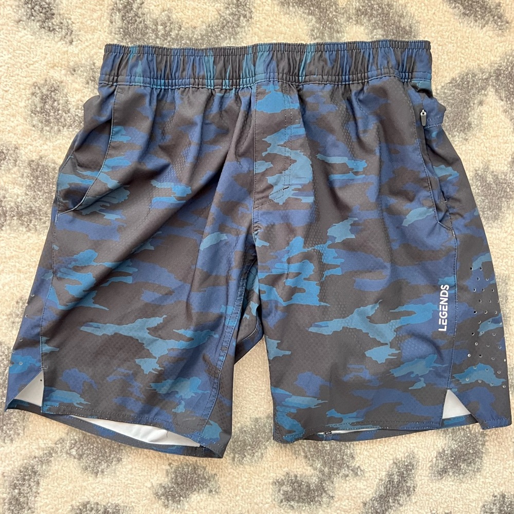 Legends Brand Relay Shorts - Size Small - 7” inseam